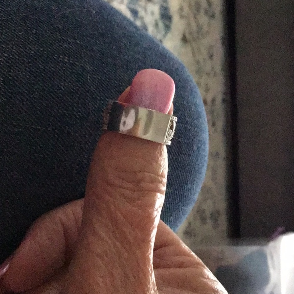 Neil Lane diamond ring - Picture 4 of 5